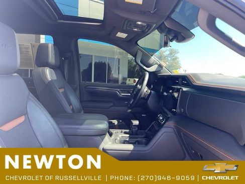 Used 2024 GMC Sierra 1500 AT4 w/ Technology Package AWD/4WD image 22