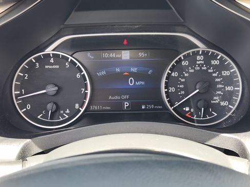 Used 2023 Nissan Murano Platinum w/ Cargo Package FWD image 17