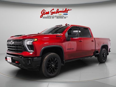 Used 2025 Chevrolet Silverado 2500 LTZ w/ Trail Boss Package AWD/4WD image 3