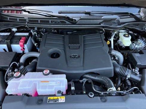 New 2026 Toyota Tundra 1794 Edition AWD/4WD image 9