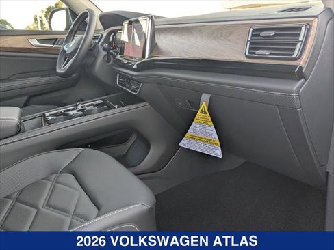 New 2026 Volkswagen Atlas SE FWD image 19