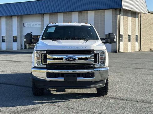 Used 2017 Ford F250 XL w/ STX Appearance Package image 7