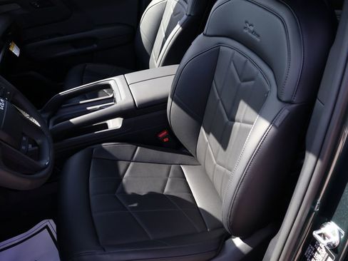 New 2027 Kia Telluride EX X-Line AWD/4WD image 21