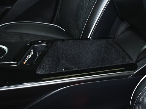 Used 2026 Cadillac Lyriq V image 50