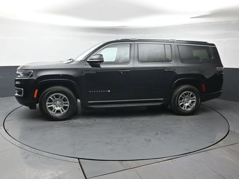 Used 2023 Jeep Wagoneer 4WD w/ Convenience Group I image 2