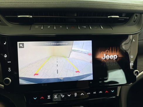 Used 2026 Jeep Grand Cherokee L Limited image 15