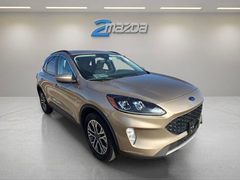 Used 2021 Ford Escape SEL image 7