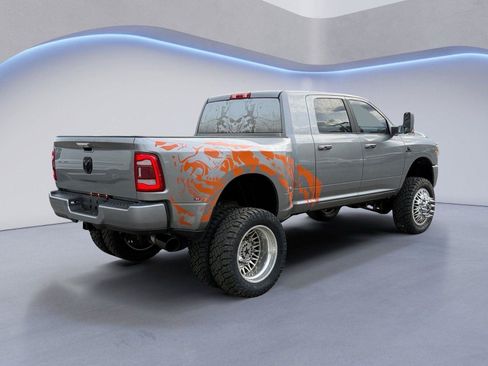 Used 2019 RAM 3500 Big Horn AWD/4WD image 3
