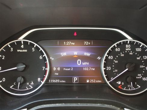 Used 2016 Nissan Maxima Platinum image 14