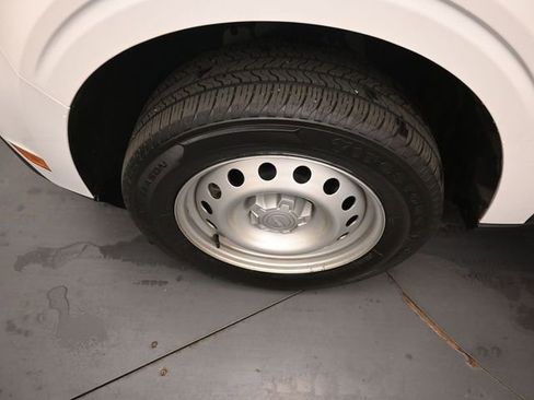 Used 2022 Ford Maverick XL image 32