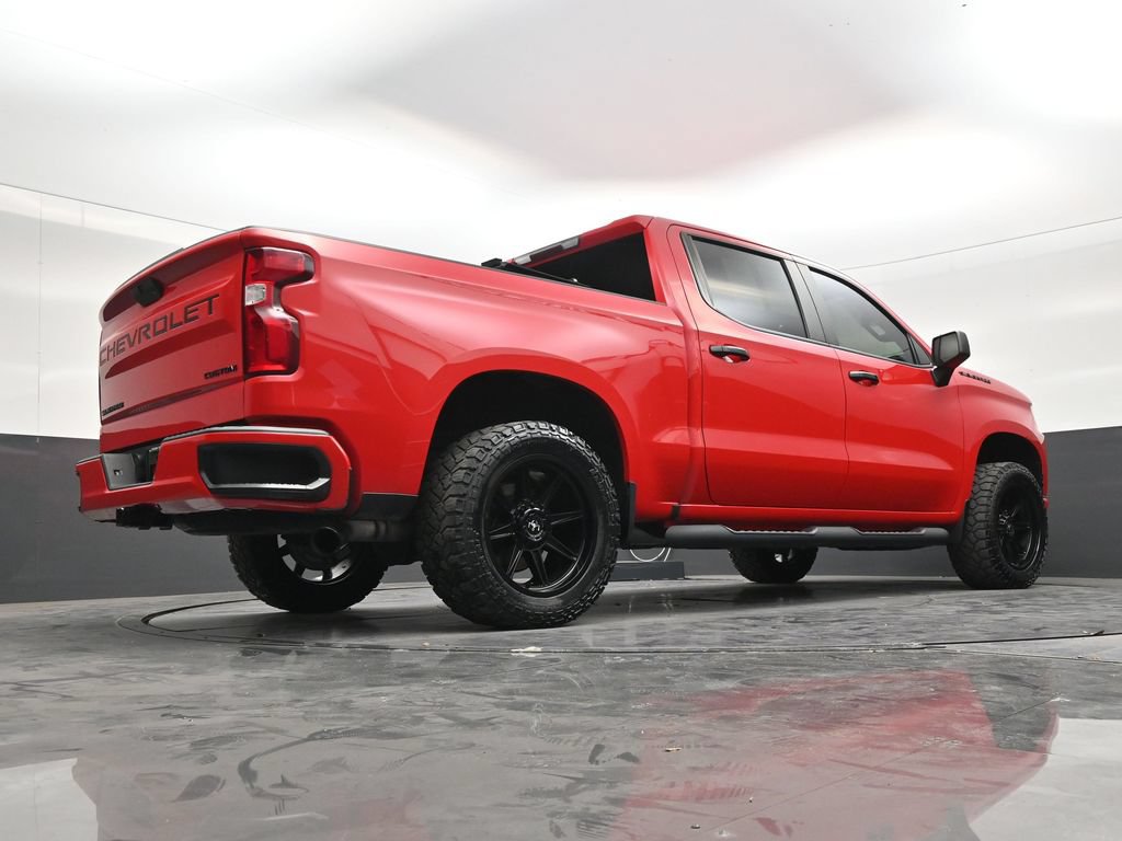 Used 2021 Chevrolet Silverado 1500 Custom w/ LPO, Blackout Package RWD image 24