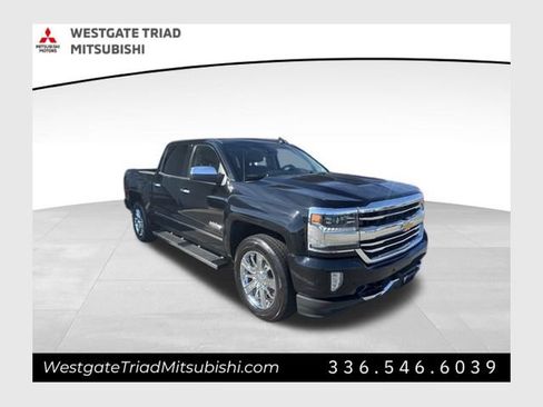 Used 2018 Chevrolet Silverado 1500 High Country image 1