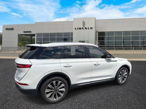 Used 2020 Lincoln Corsair Reserve w/ Beyond Blue Interior Package FWD image 3