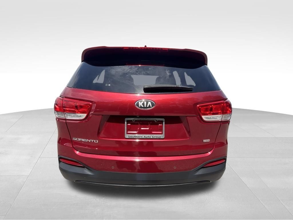 Used 2016 Kia Sorento FWD w/ LX Convenience Package image 5