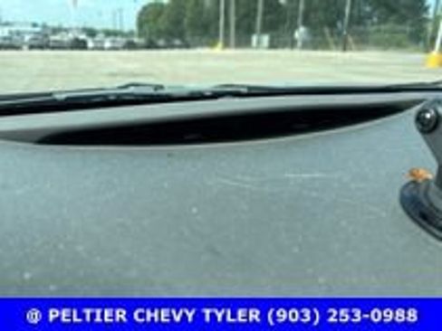 Used 2010 Toyota Camry FWD image 18