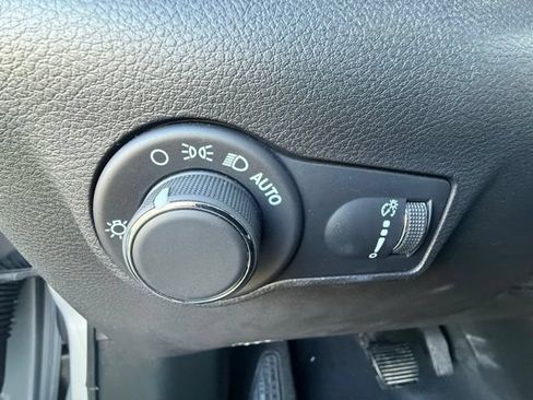 Certified 2024 Jeep Compass Sport AWD/4WD image 15