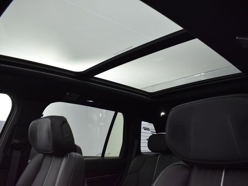 New 2026 Cadillac Vistiq Sport w/ LPO, Floor Liner Package image 40