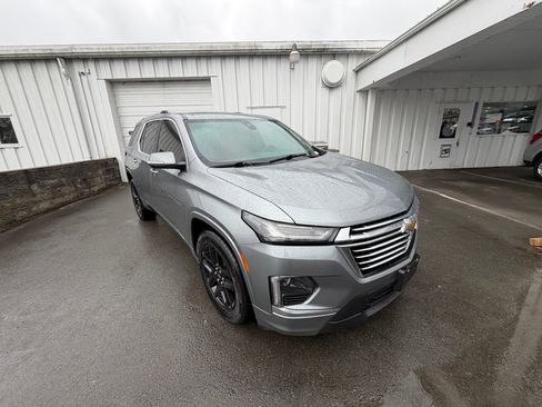 Used 2023 Chevrolet Traverse Premier AWD/4WD image 7