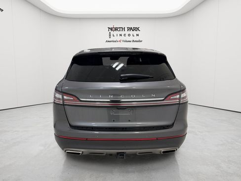 Used 2022 Lincoln Nautilus Reserve w/ Equipment Group 201A AWD/4WD image 4