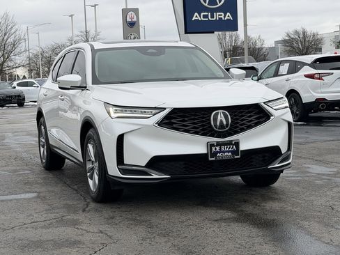 Used 2026 Acura MDX SH-AWD image 2