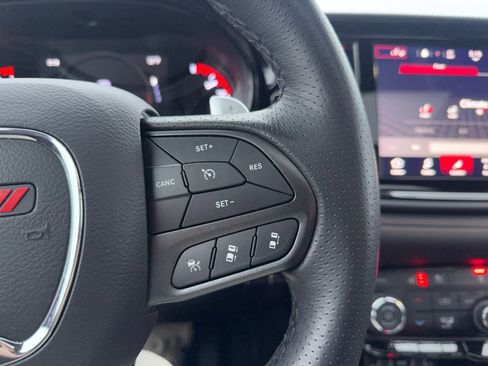 Used 2024 Dodge Durango GT AWD/4WD image 17