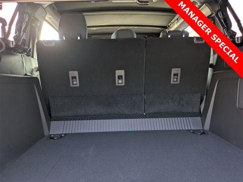 New 2025 Ford Bronco 4-Door image 12