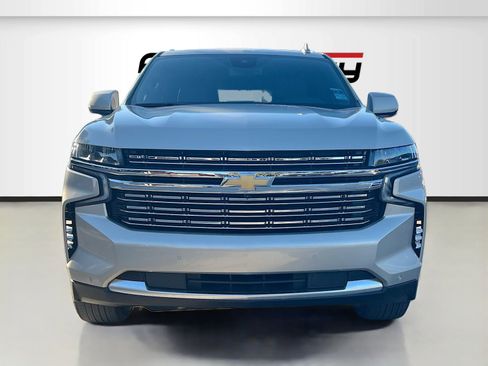 Used 2023 Chevrolet Tahoe LT w/ Luxury Package RWD image 2