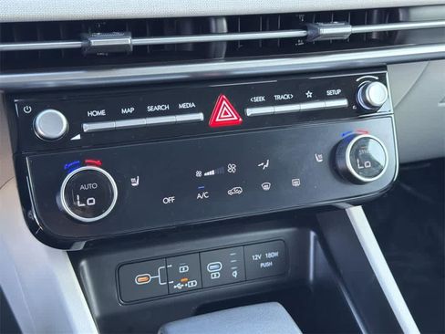 Certified 2025 Hyundai Tucson SEL image 17