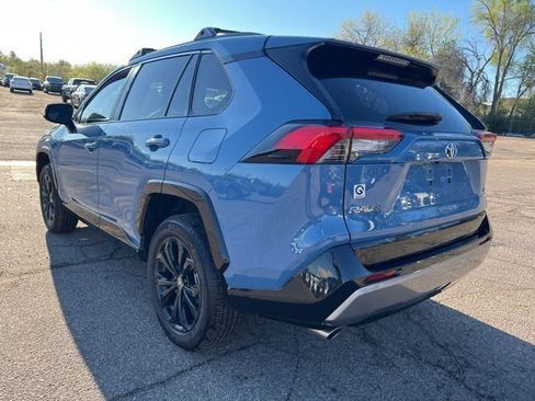 Used 2024 Toyota RAV4 SE w/ Convenience Package image 3