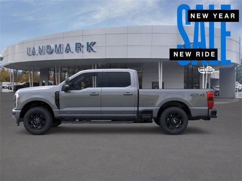 New 2026 Ford F350 Lariat w/ Black Appearance Package image 3