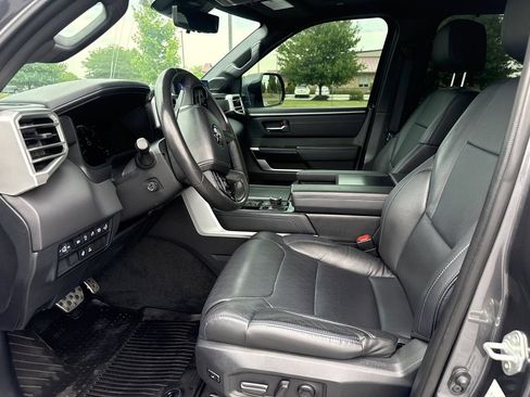 Used 2024 Toyota Tundra Platinum w/ TRD Off-Road Package AWD/4WD image 9