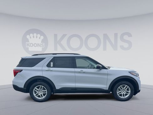 New 2026 Ford Explorer Active image 8