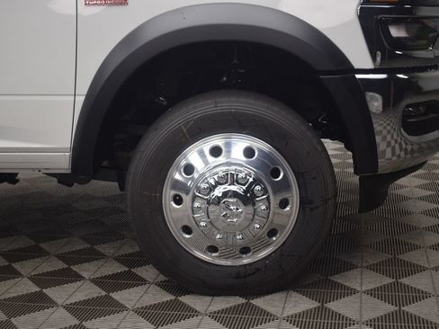 New 2026 RAM 5500 Tradesman w/ Chrome Appearance Group AWD/4WD image 6