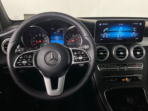 Used 2022 Mercedes-Benz GLC 300 image 17