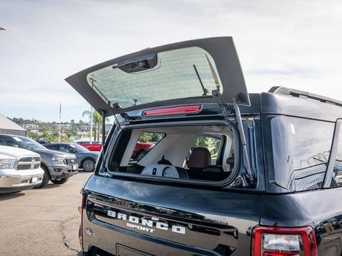 Used 2024 Ford Bronco Sport Outer Banks w/ Tech Package image 7