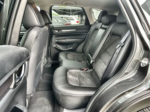 Used 2023 MAZDA CX-5 AWD 2.5 S w/ Select Package image 4