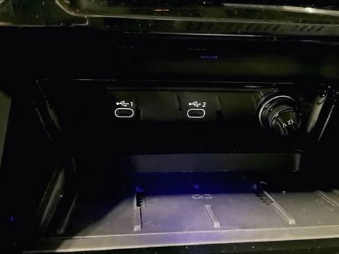 Certified 2025 Audi Q5 Premium Plus w/ Premium Plus AWD/4WD image 33