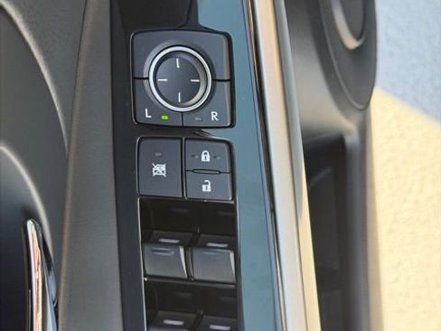 Used 2016 Lexus IS 300 AWD w/ Navigation System Package image 18