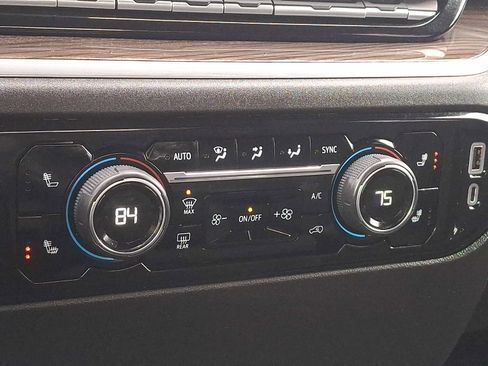 Used 2022 Chevrolet Silverado 1500 LT image 15