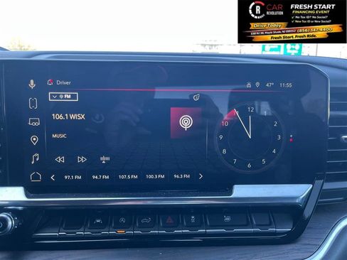 Used 2025 GMC Sierra 1500 SLT image 15