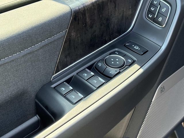 New 2026 Ford F350 Lariat AWD/4WD image 18