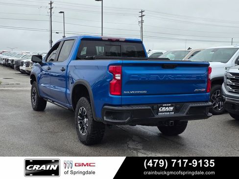 Used 2022 Chevrolet Silverado 1500 ZR2 w/ Technology Package AWD/4WD image 5