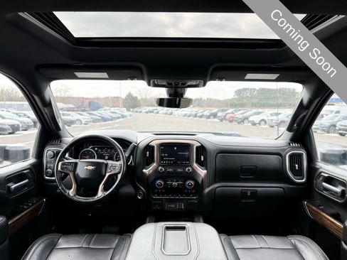 Used 2021 Chevrolet Silverado 2500 High Country w/ Z71 Off-Road Package image 2