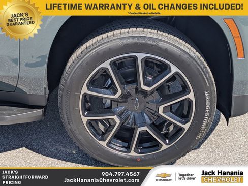New 2026 Chevrolet Suburban RST w/ Comfort Package AWD/4WD image 11