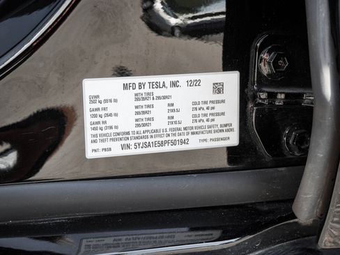 Used 2023 Tesla Model S AWD/4WD image 38