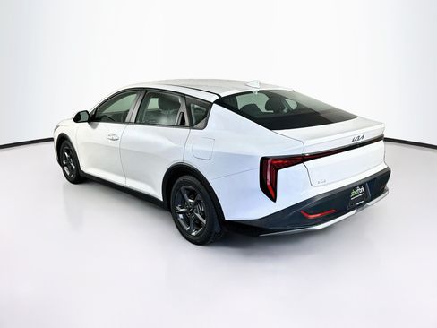 Used 2025 Kia K4 FWD image 5