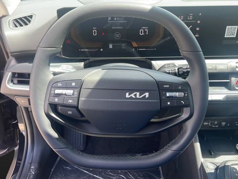 New 2026 Kia K4 EX FWD image 16