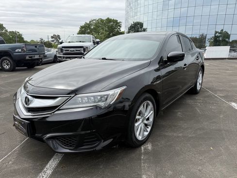 Used 2018 Acura ILX image 4