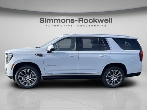 New 2026 GMC Yukon Denali w/ Sun & Power Step Package AWD/4WD image 2