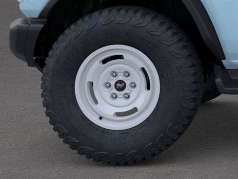 New 2025 Ford Bronco Heritage Edition image 21